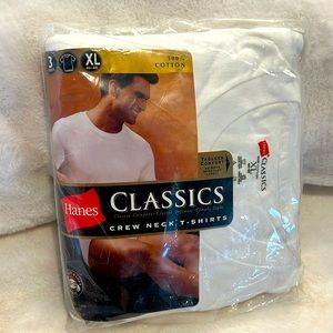 NWT - Hanes Men’s Crew Neck T- Shirt.  Package of 3 new shirts.